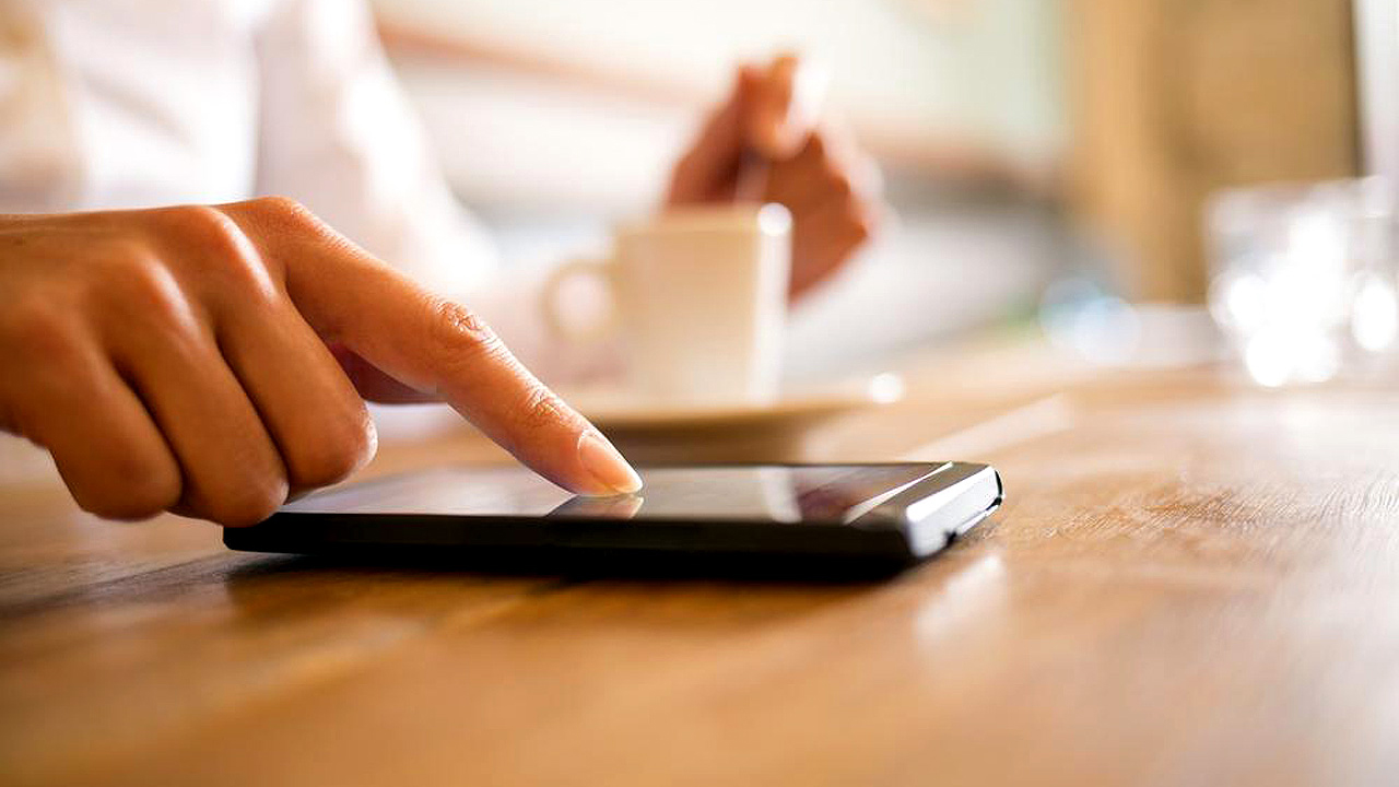 FaceCheck ID Saiba se Suas Fotos Estão Sendo Usadas na